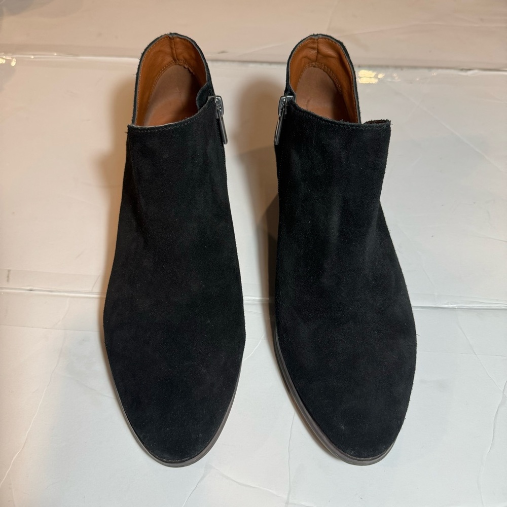 Lucky Brand Suede Ankle Boot Size 9M 40